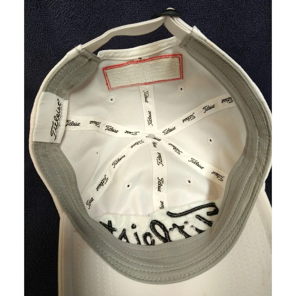 Titleist  Men's  Performance Golf Hat - white with black lettering, adj size - Picture 4 of 6